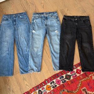 American Eagle & Old Navy Jeans Bundle - Blue and Black